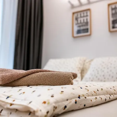 Cozy 2bdrm * ヴァルナ